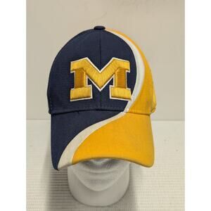 Vintage Michigan Wolverines Hat Cap Top of the World Big Blue One Fit Stretch